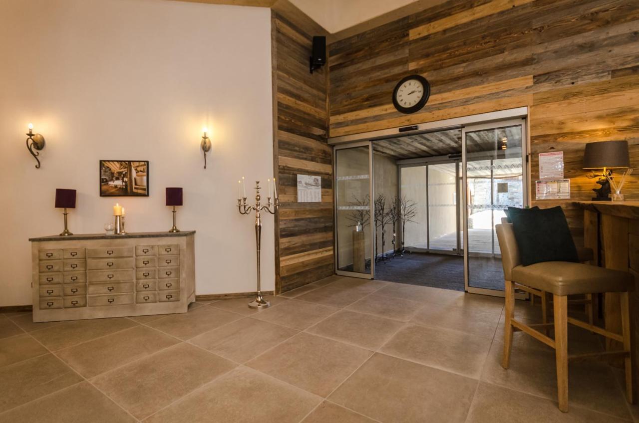 Black Diamond Lodge Сент-Фуа-Тарентез Экстерьер фото
