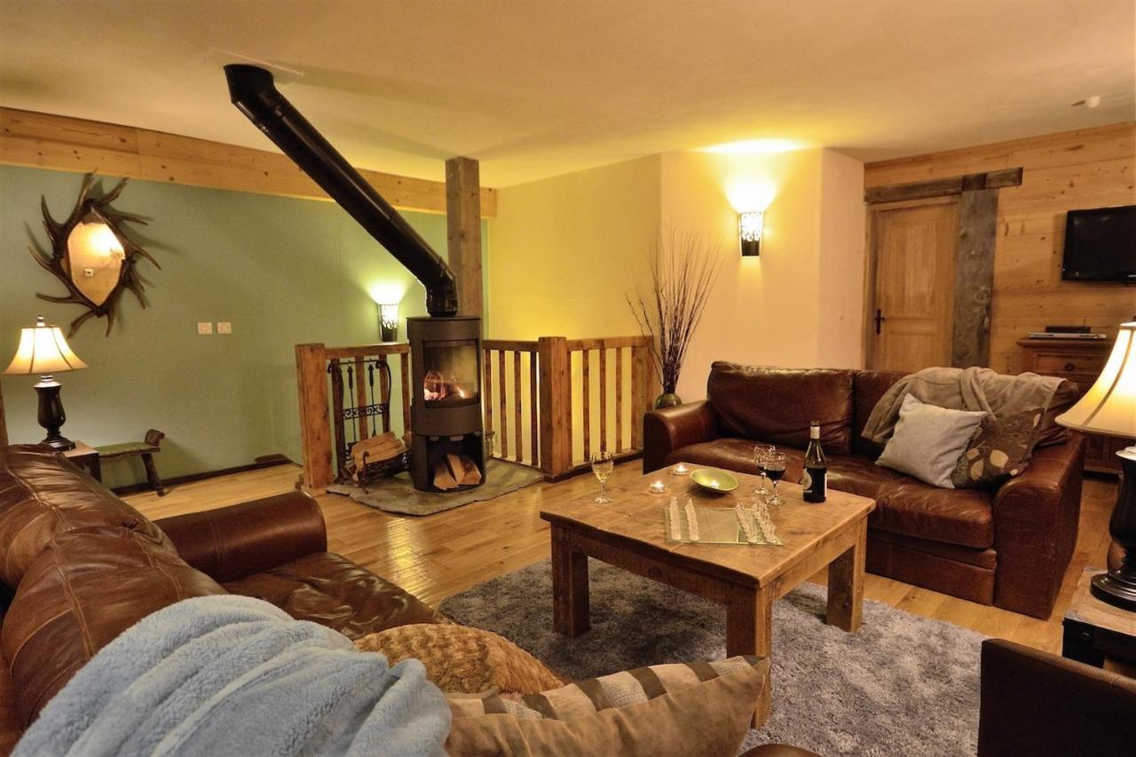 Black Diamond Lodge Сент-Фуа-Тарентез Экстерьер фото