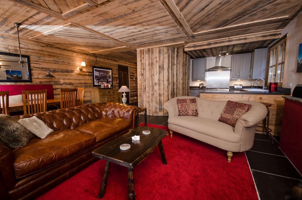 Black Diamond Lodge Сент-Фуа-Тарентез Экстерьер фото